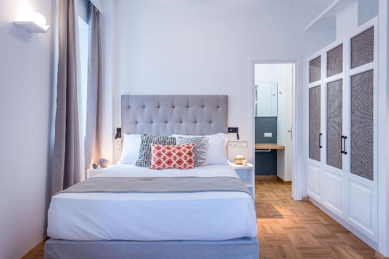Shapes Luxury Suites Ermoupoli Exteriör bild
