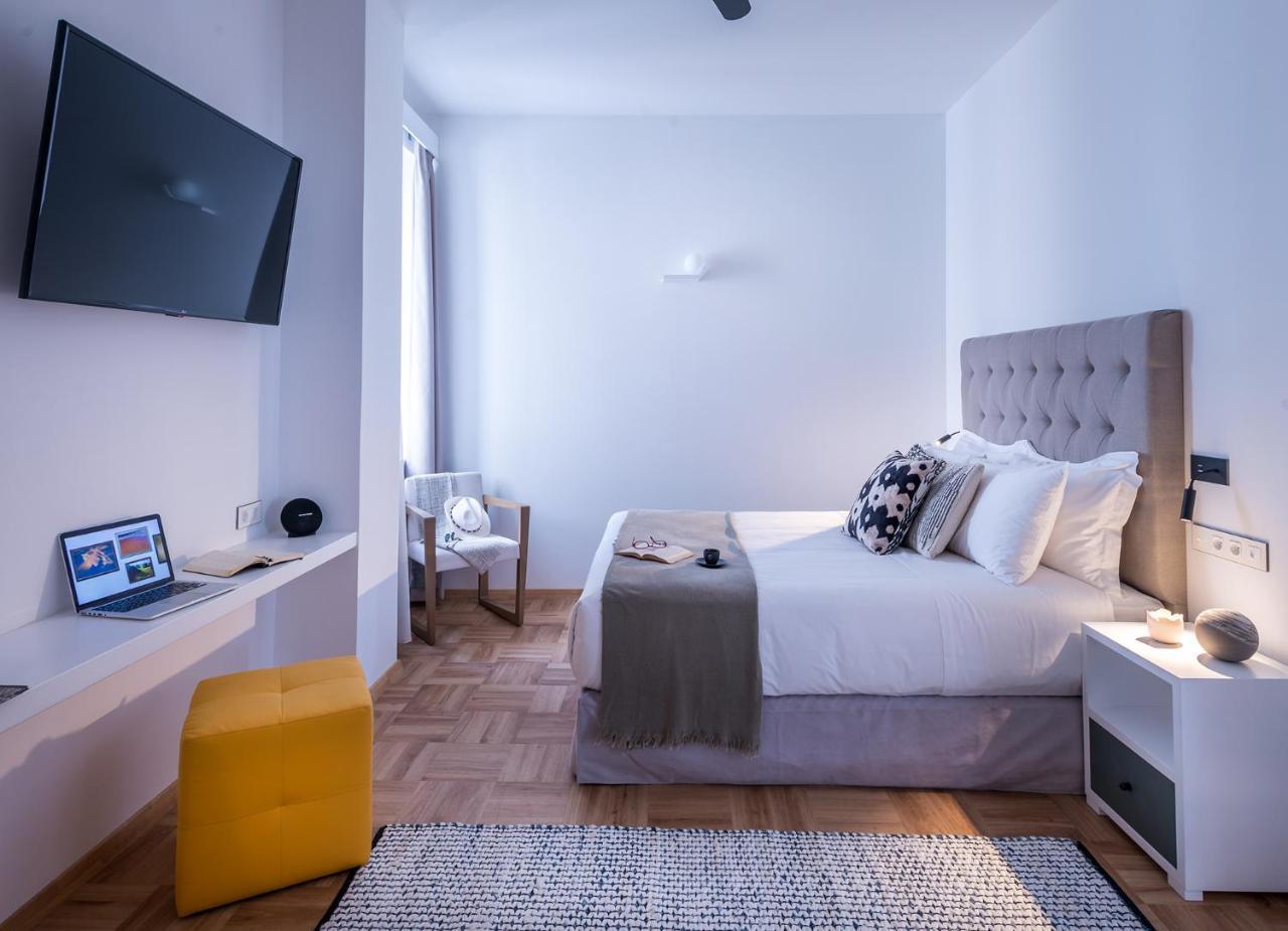 Shapes Luxury Suites Ermoupoli Exteriör bild