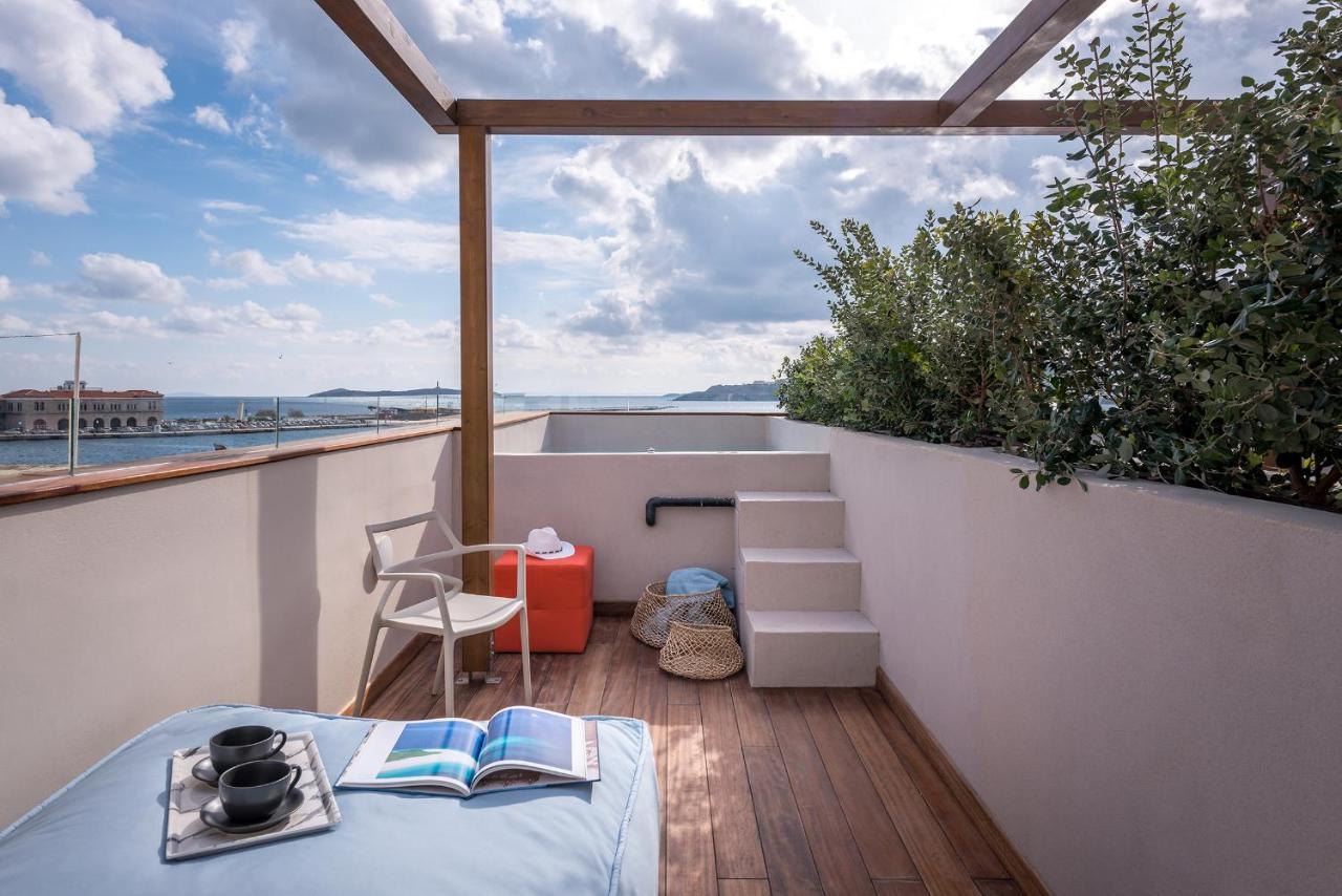 Shapes Luxury Suites Ermoupoli Exteriör bild