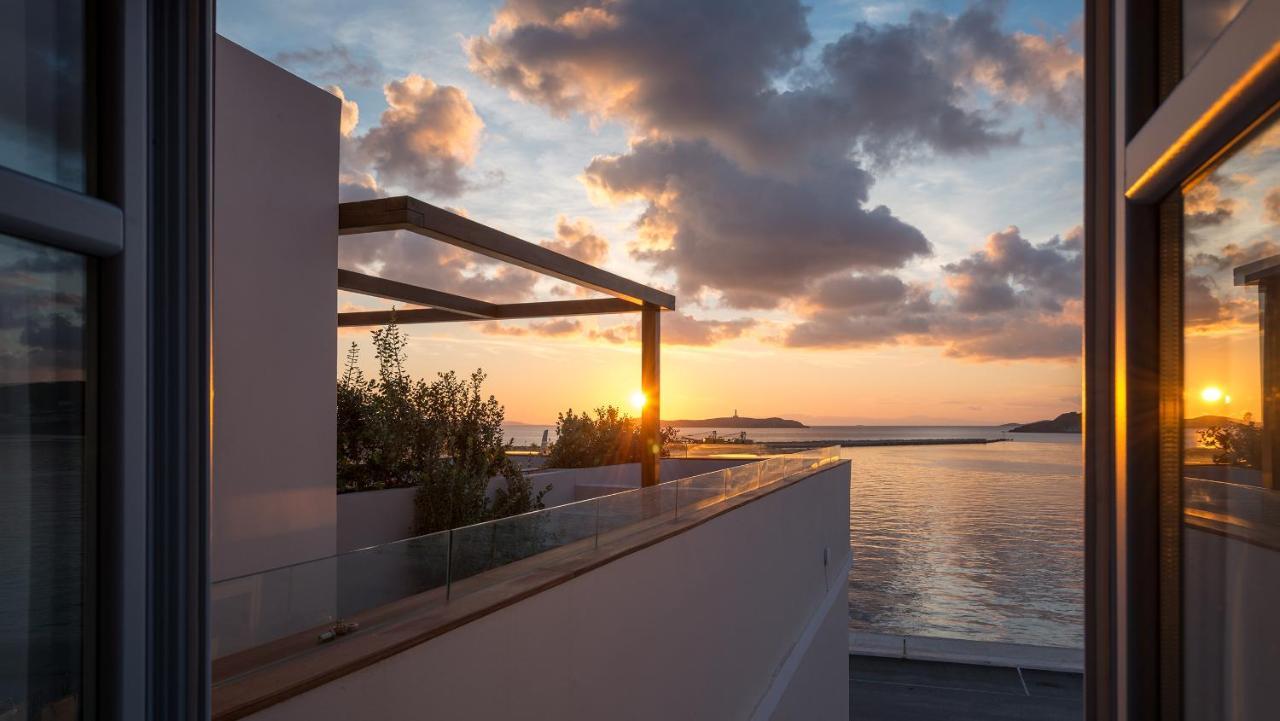 Shapes Luxury Suites Ermoupoli Exteriör bild