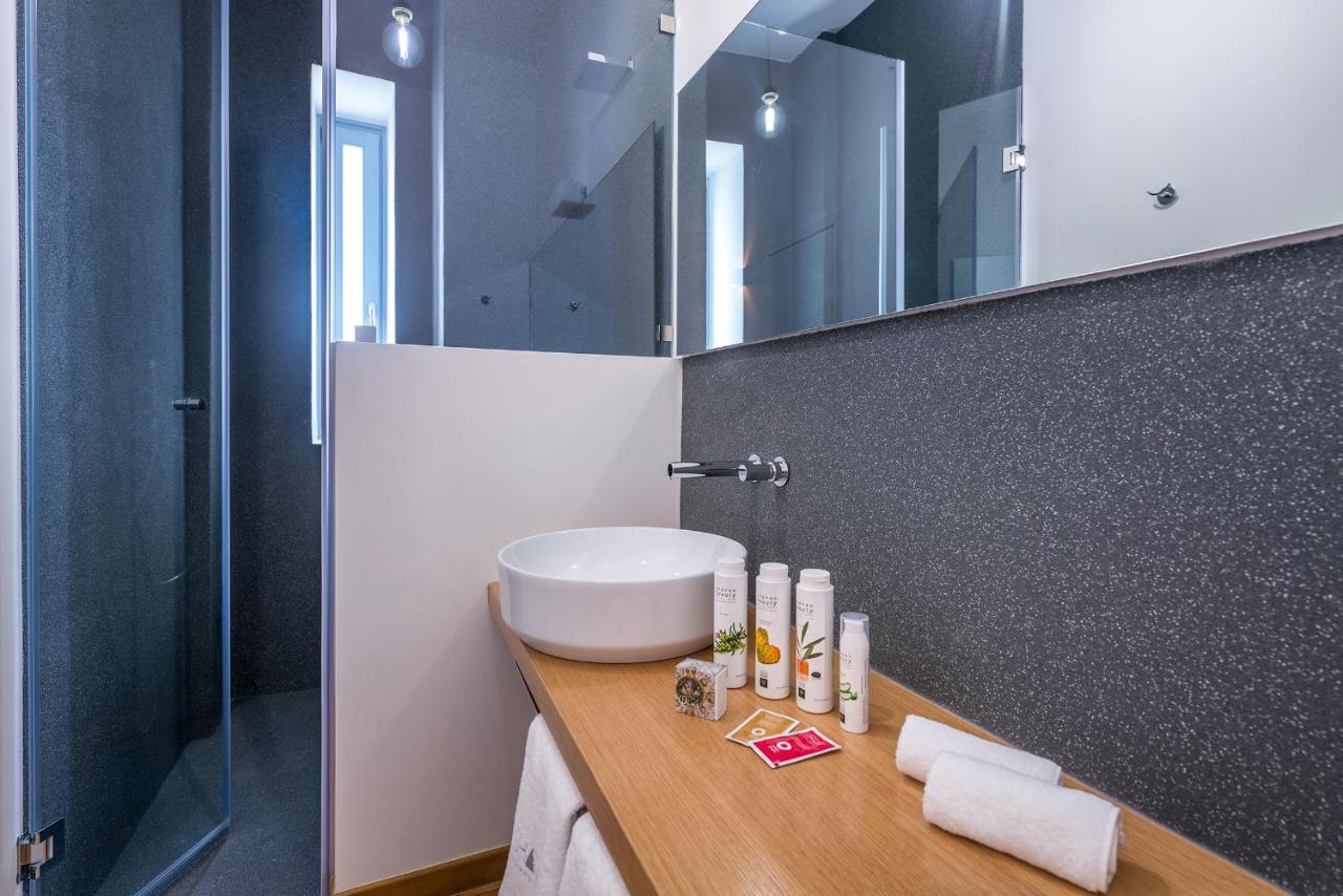 Shapes Luxury Suites Ermoupoli Exteriör bild